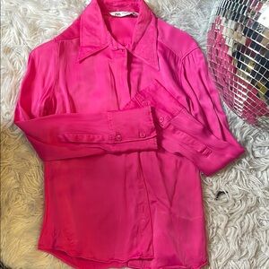 Zara Women's Pink Button-Up Blouse